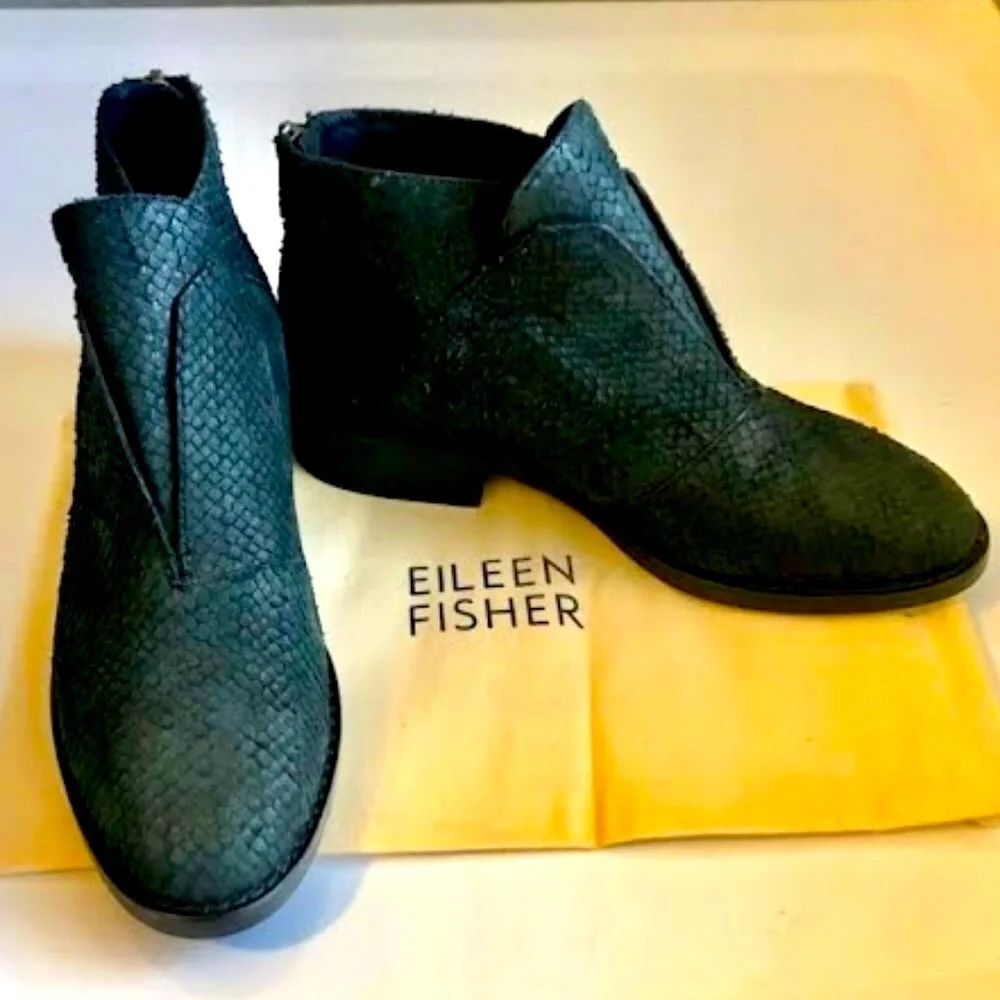 NWT EILEEN FISHER Tuck Siped Snake Embossed Suede Booties Black 5.5 MSRP $275